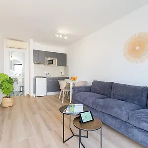  Apartamento Moderno En España